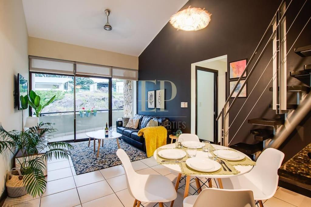 Cr Mariposa Rentals Comfortable Penthouse, Ac, Pool, Gym, Tennis Santa Ana  Eksteriør bilde