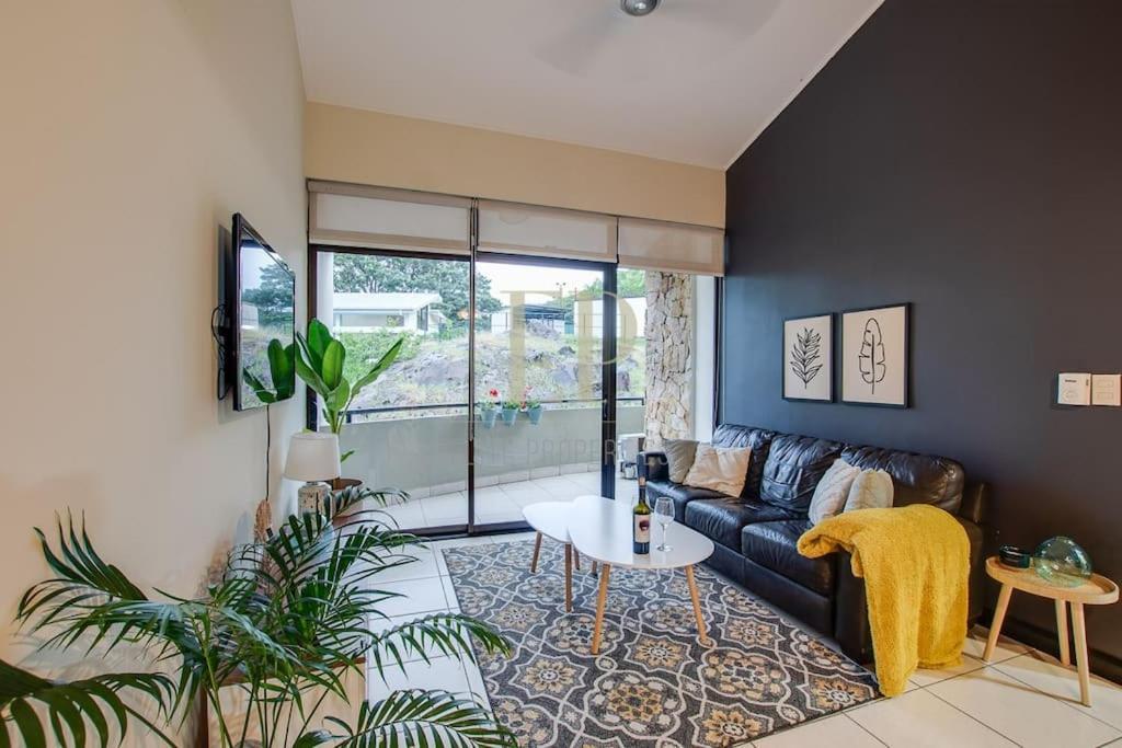 Cr Mariposa Rentals Comfortable Penthouse, Ac, Pool, Gym, Tennis Santa Ana  Eksteriør bilde