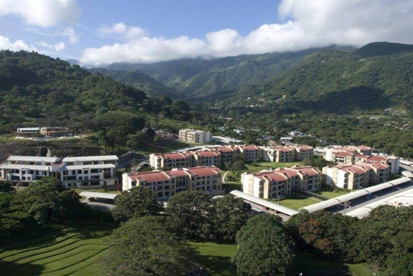 Cr Mariposa Rentals Comfortable Penthouse, Ac, Pool, Gym, Tennis Santa Ana  Eksteriør bilde